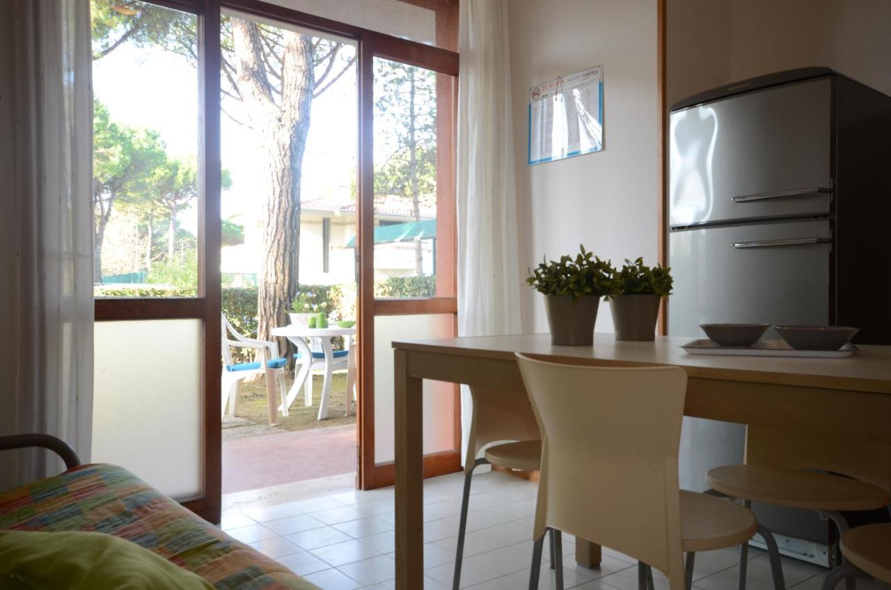 Villaggio Delle Meduse Бибионе Екстериор снимка
